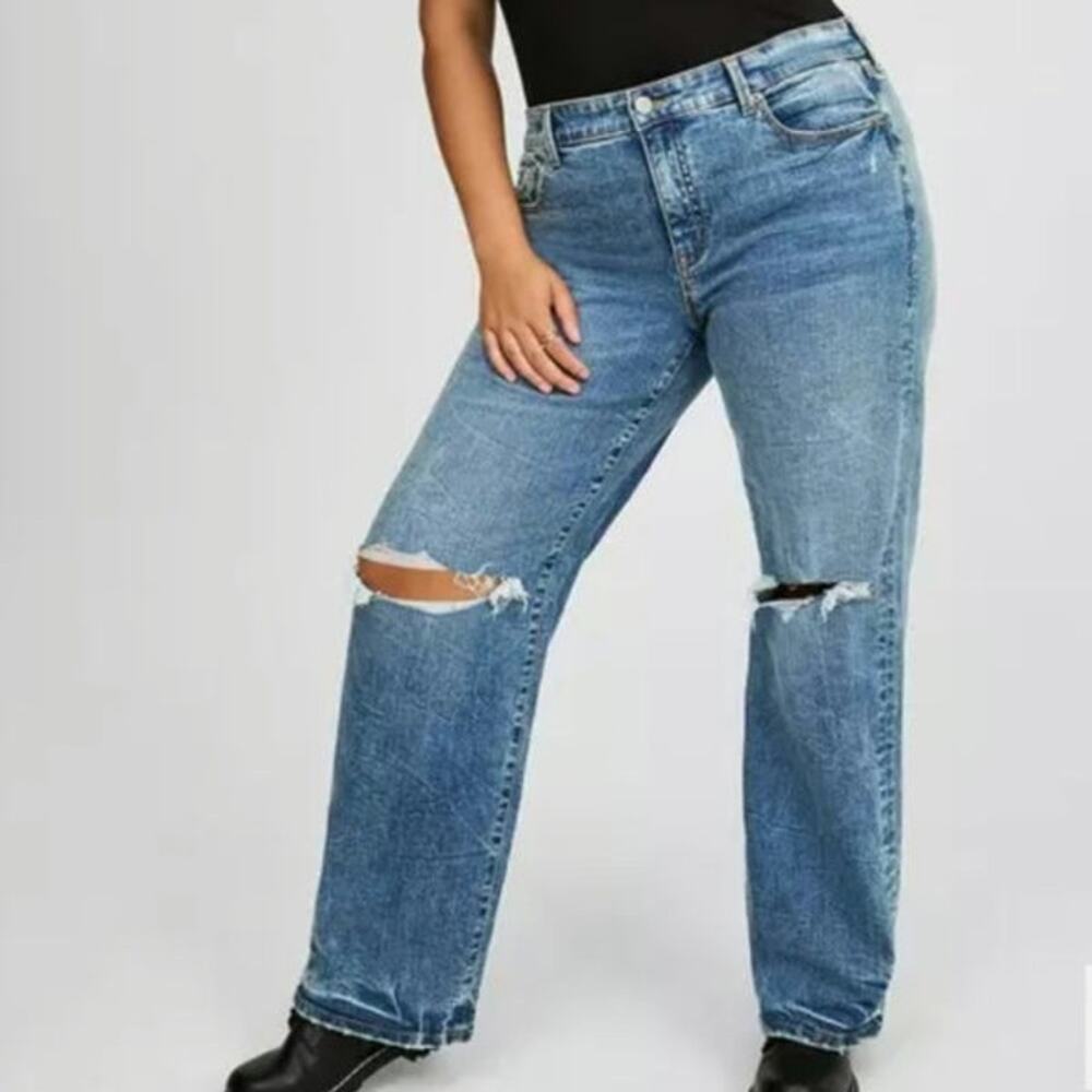 Torrid Vintage Stretch Distressed Perfect Wide Leg Mid Rise Jean